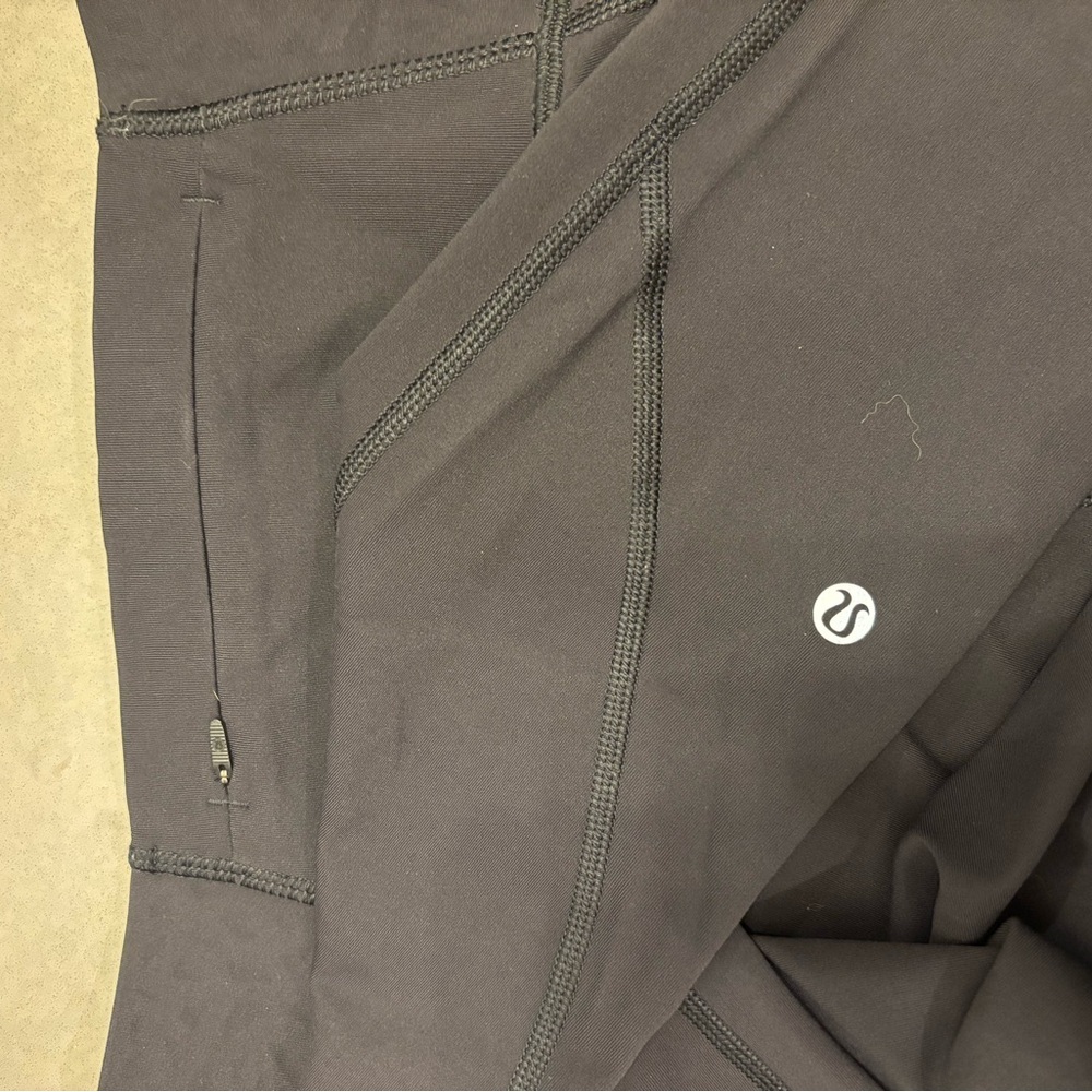 lululemon athletica Midnight Black Leggings - Picture 4 of 4